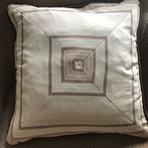 Accent pillow